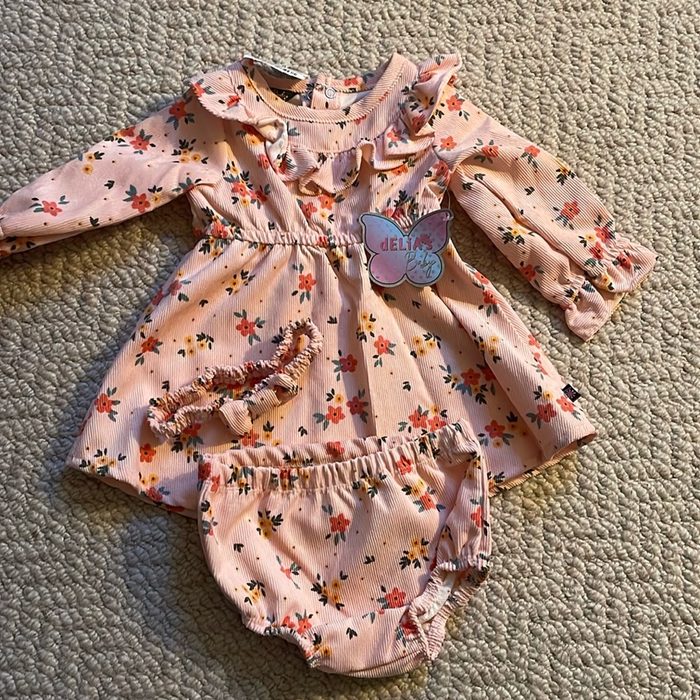 Pink Floral Cord Dress!